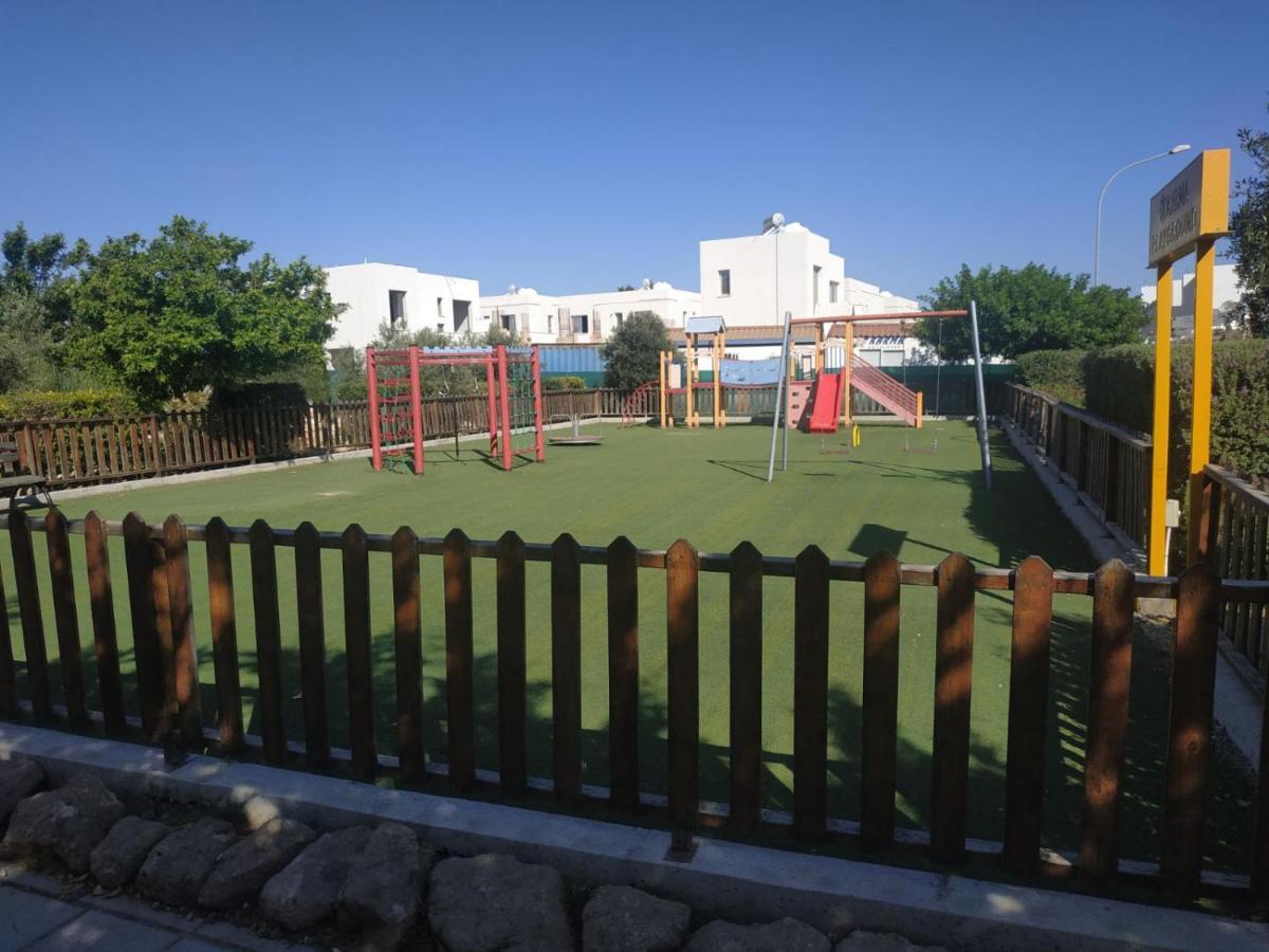 Cosy Apartment In A Luxury Resort Paralimni Exterior photo